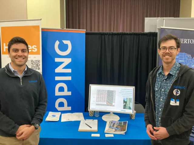 Tipping’s Alec Zavala and Andrew Jimenez at the @ucsandiego Career Fair today!

#tippingstructural #ucsandiego #carererfair #structuralengineers